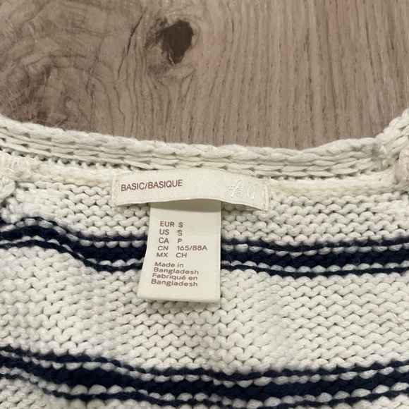 H&M size small striped knit sweater - Picture 4 of 6